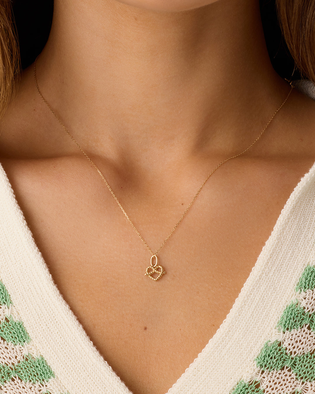 14k Gold Love Knot Charm || option::14k Solid Gold
