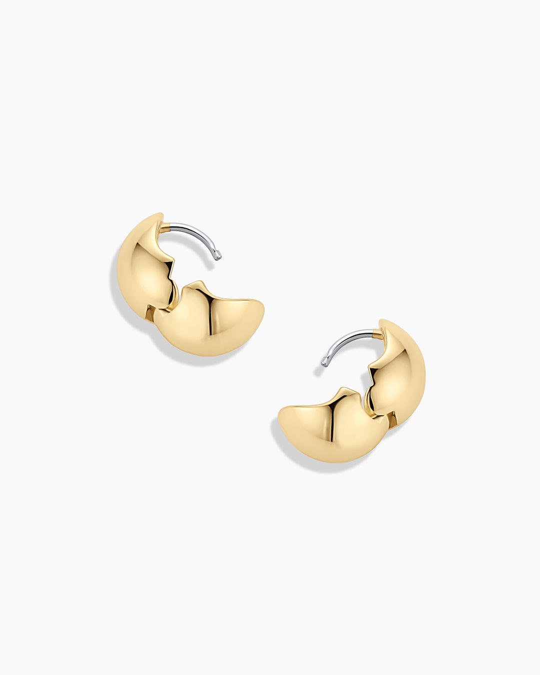 Lou Wrap Huggies || option::18k Gold Plated