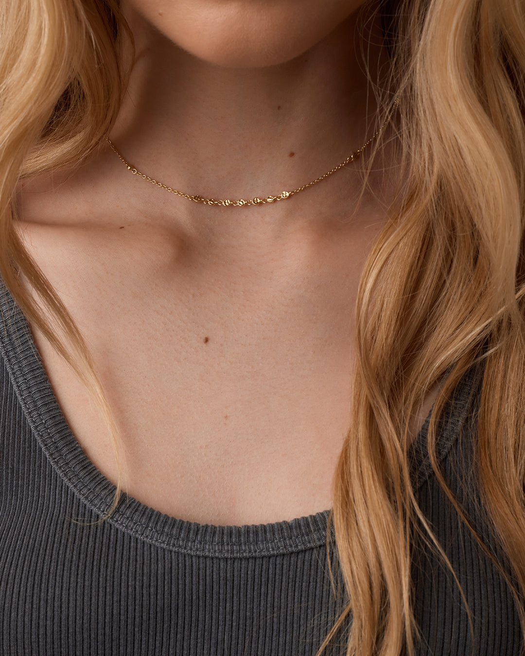 Chloe Mini Choker Necklace || option::18k Gold Plated