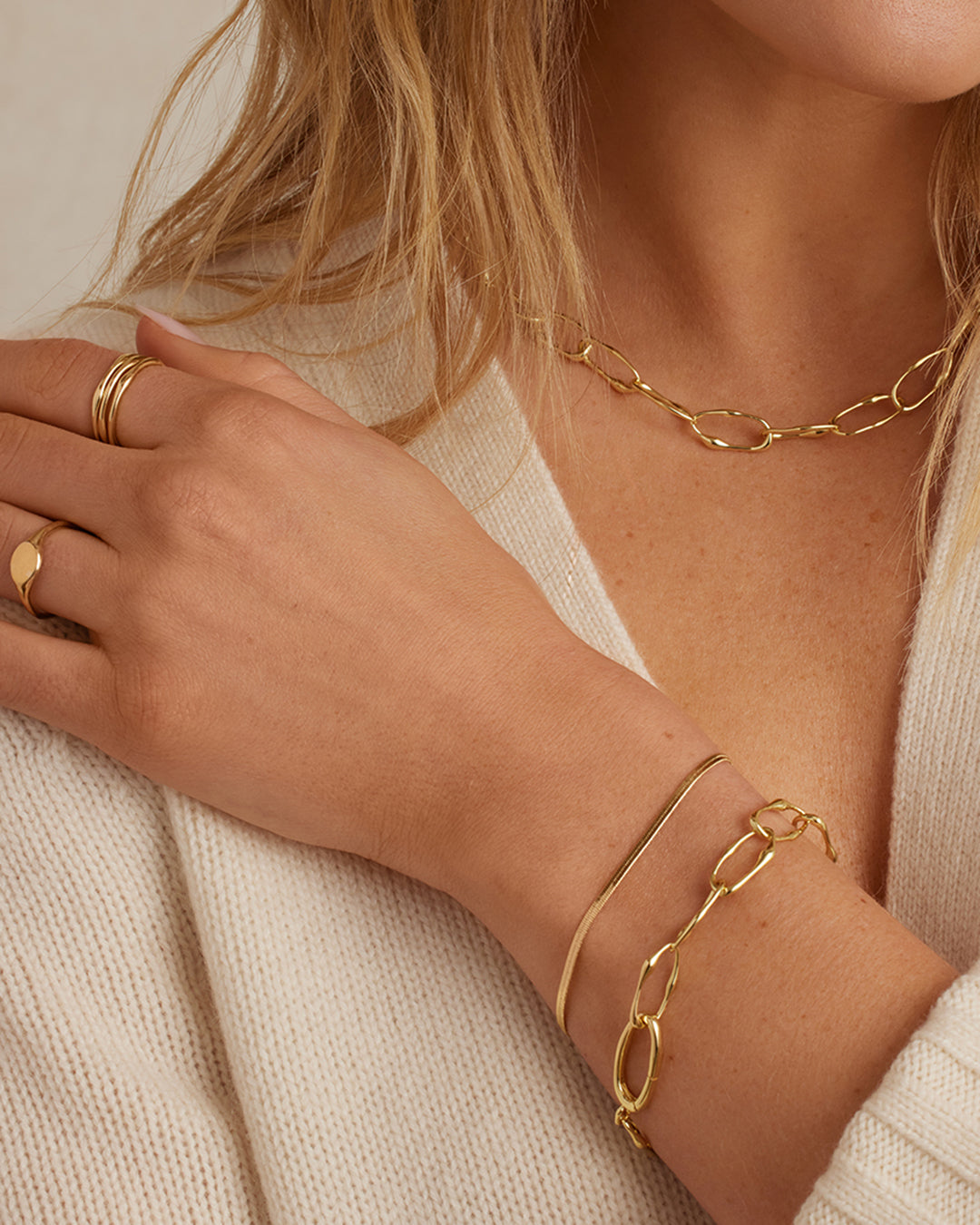 Jagger Bracelet || option::Gold Plated || set::jagger-bracelet