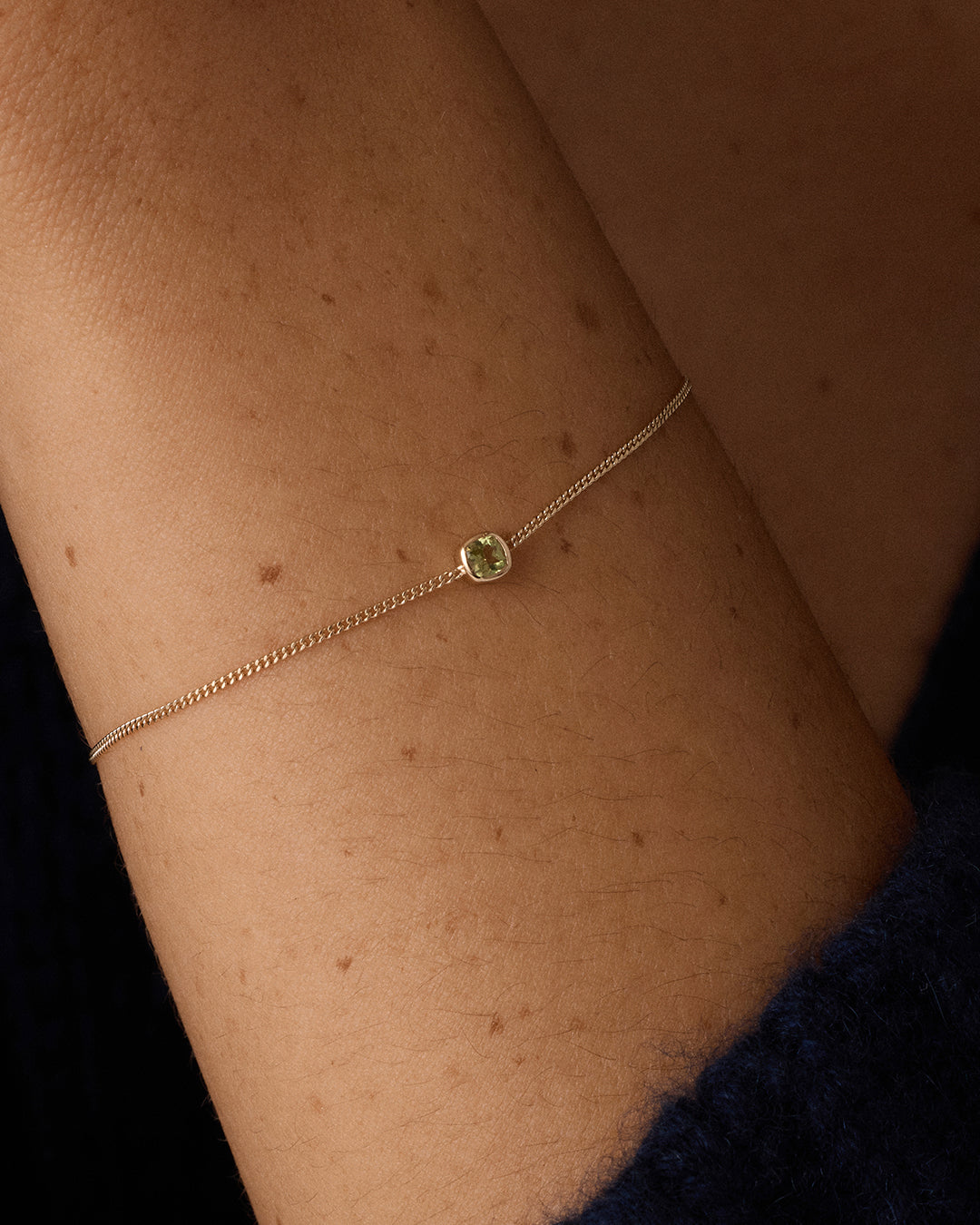 14k Gold Wilder Birthstone Bracelet || option::14k Solid Gold, Peridot - August