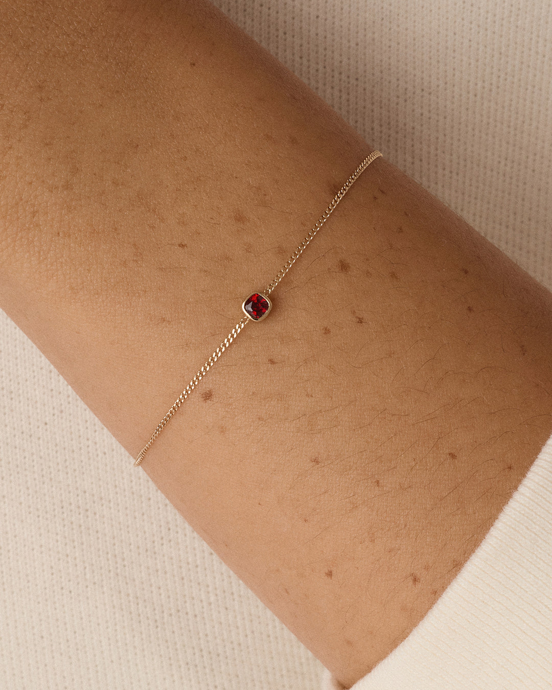 14k Gold Wilder Birthstone Bracelet || option::14k Solid Gold, Garnet - January