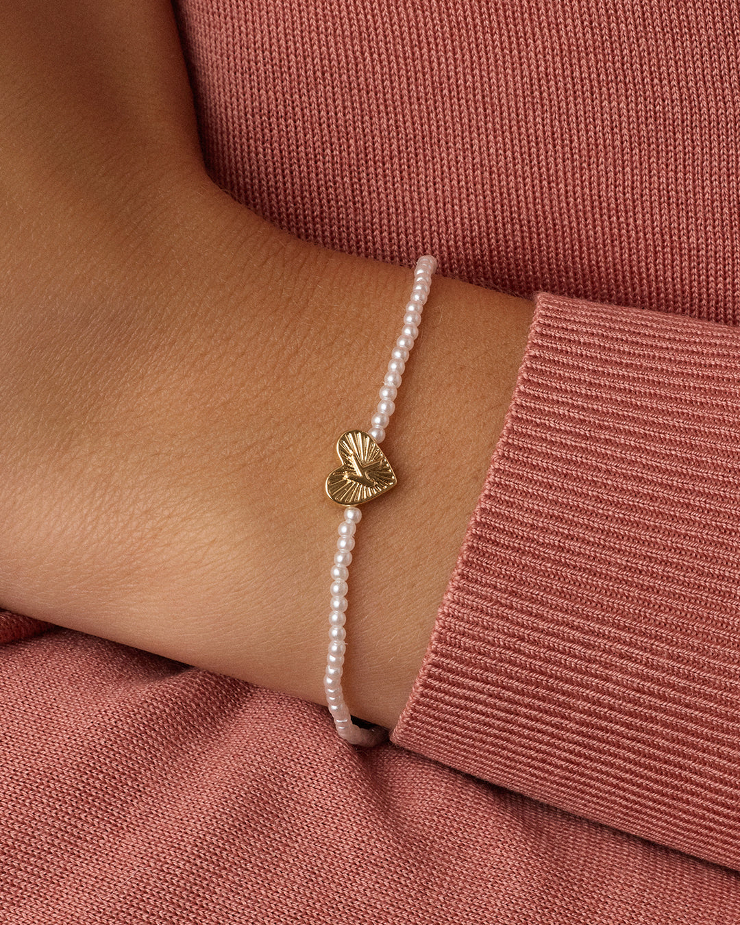 Pearl Vintage Heart Alphabet Bracelet || option::18k Gold Plated, K