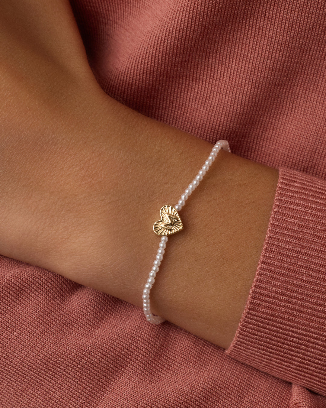 Pearl Vintage Heart Alphabet Bracelet || option::18k Gold Plated, M