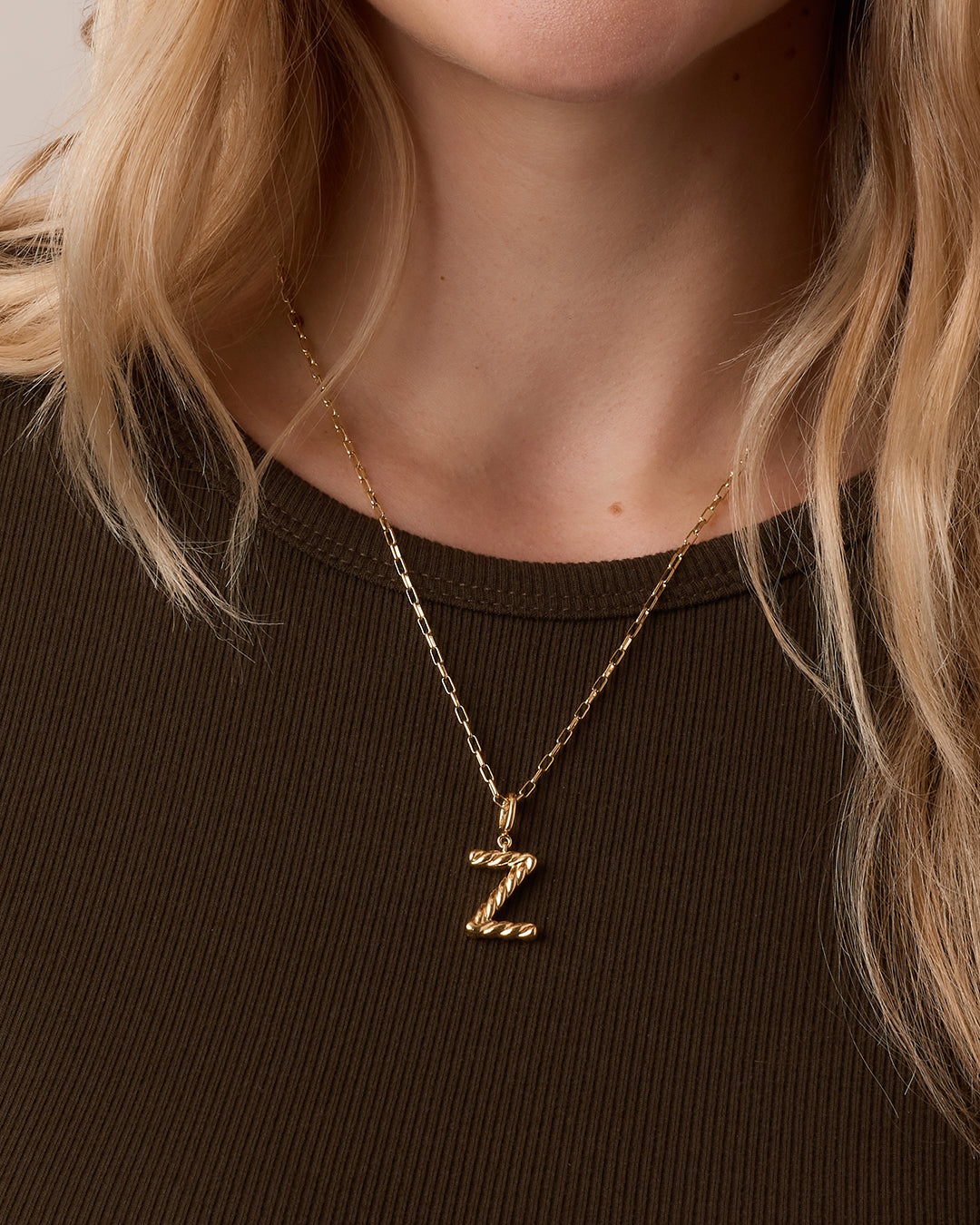 Crew Alphabet Statement Charm || option::18k Gold Plated, Z