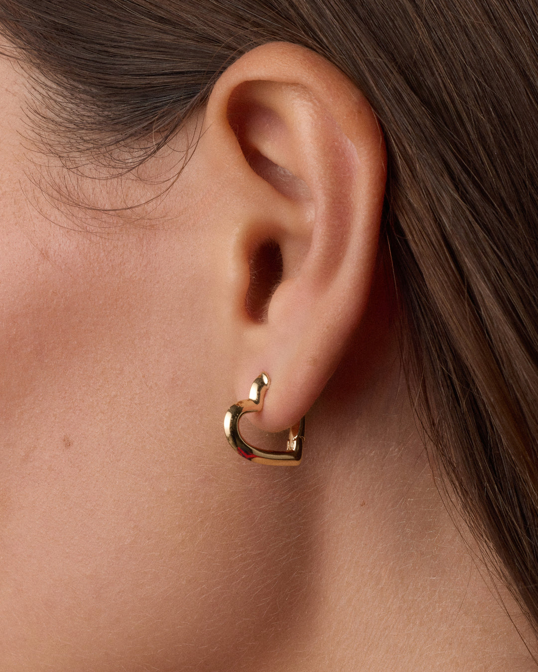 Campbell Heart Huggies || option::18k Gold Plated 