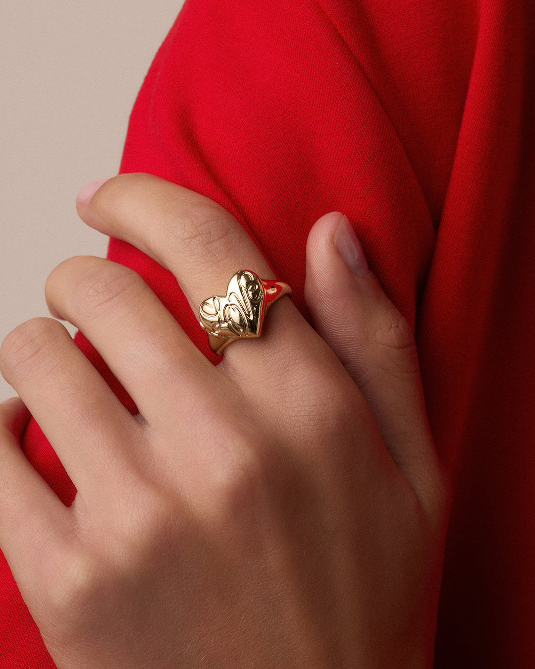 Love Locket Ring || option::18k Gold Plated