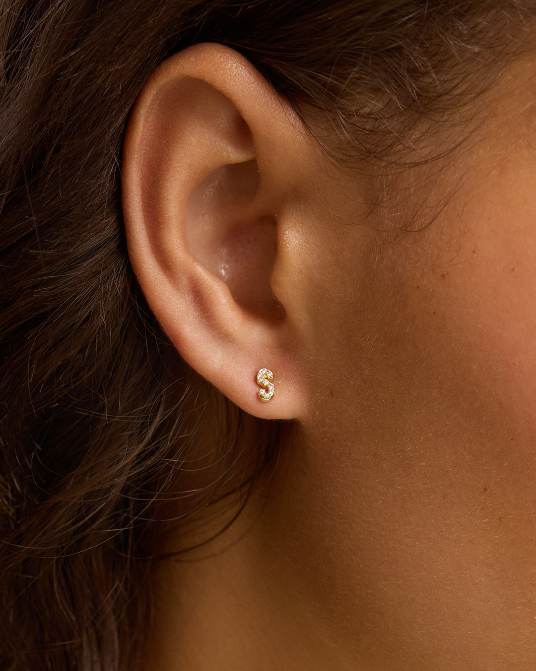 Wilder Shimmer Alphabet Single Stud || option::18K Gold Plated, S