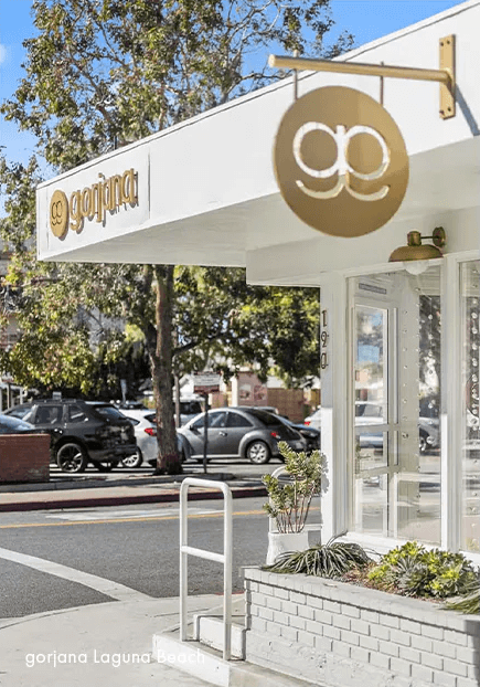 exterior of gorjana laguna beach store