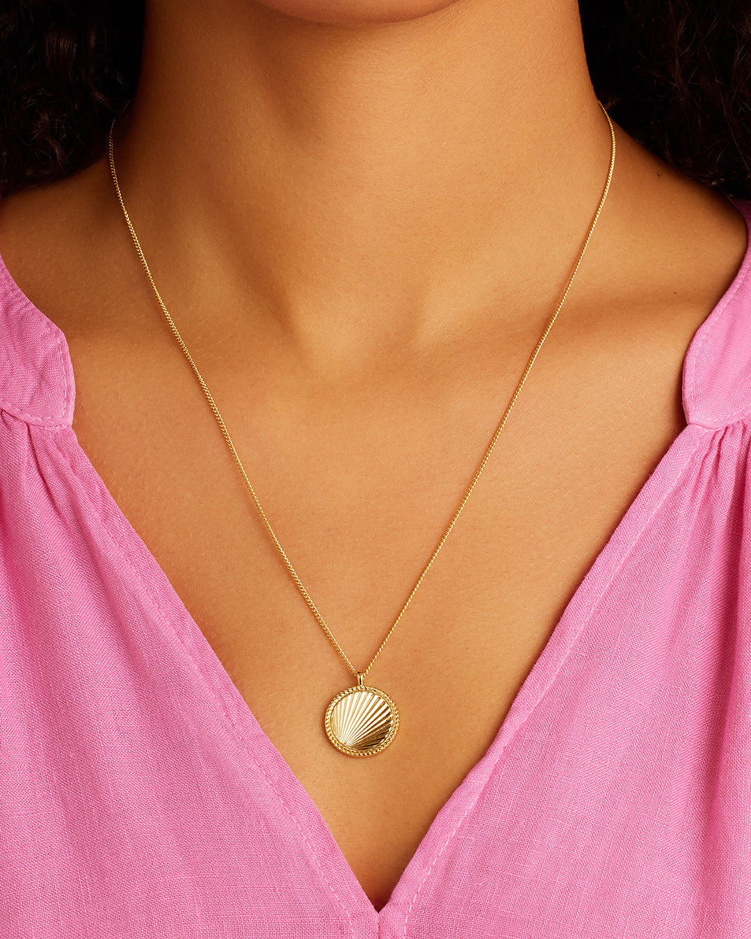 Sunny Pendant Necklace || option::18k Gold Plated